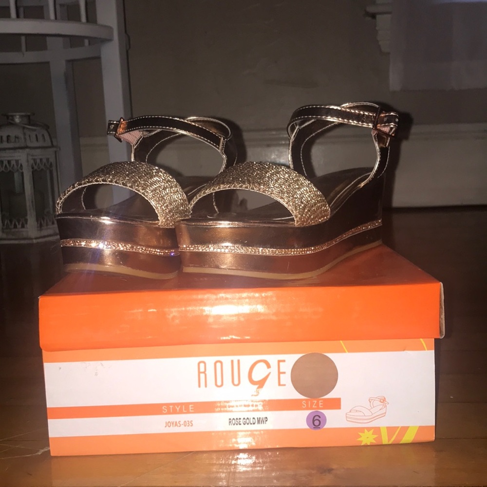Platform sandals
